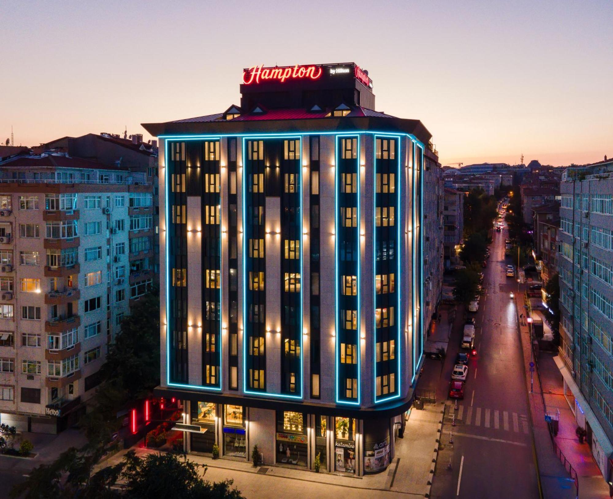 Hampton By Hilton Istanbul Merter Exterior foto
